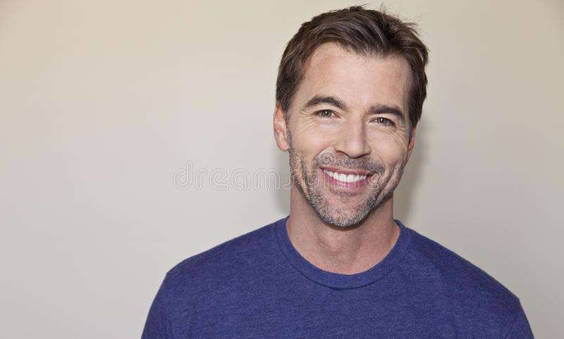 Portrait de Joel Kayne