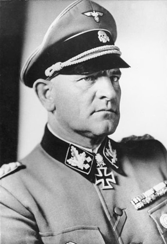 Portrait de Josef Dietrich