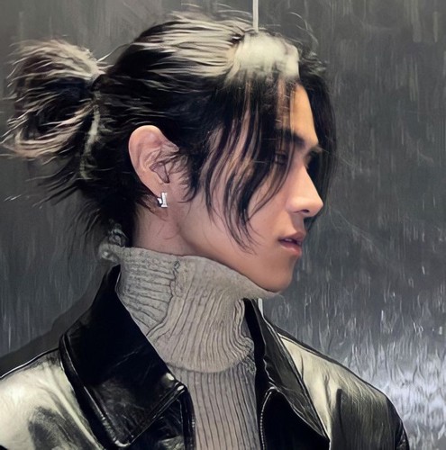 Portrait de Kang-Hyu Kaï