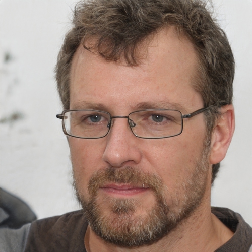 Portrait de Christopher Frolov