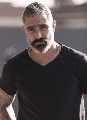 Portrait de Ethan Brown